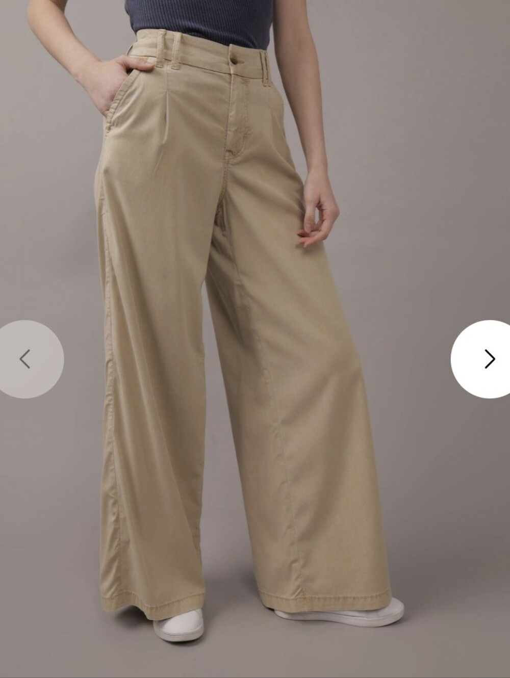 American Eagle Outfitters Wide Leg Flare Jeans in Khaki